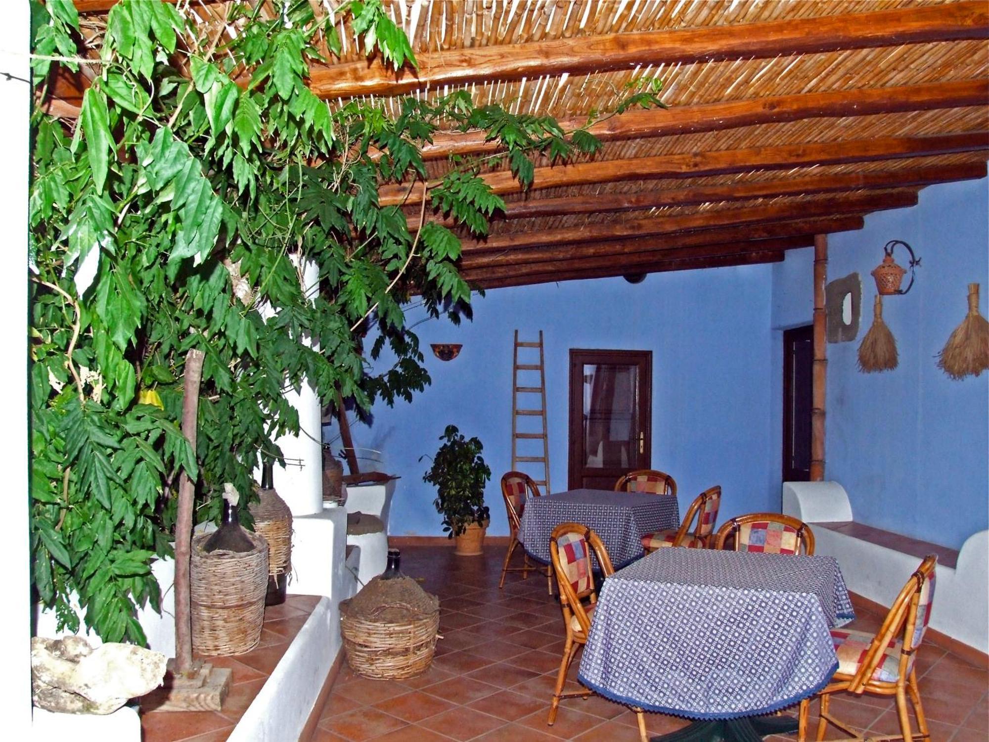 Agriturismo U Zu Peppino Липари Экстерьер фото